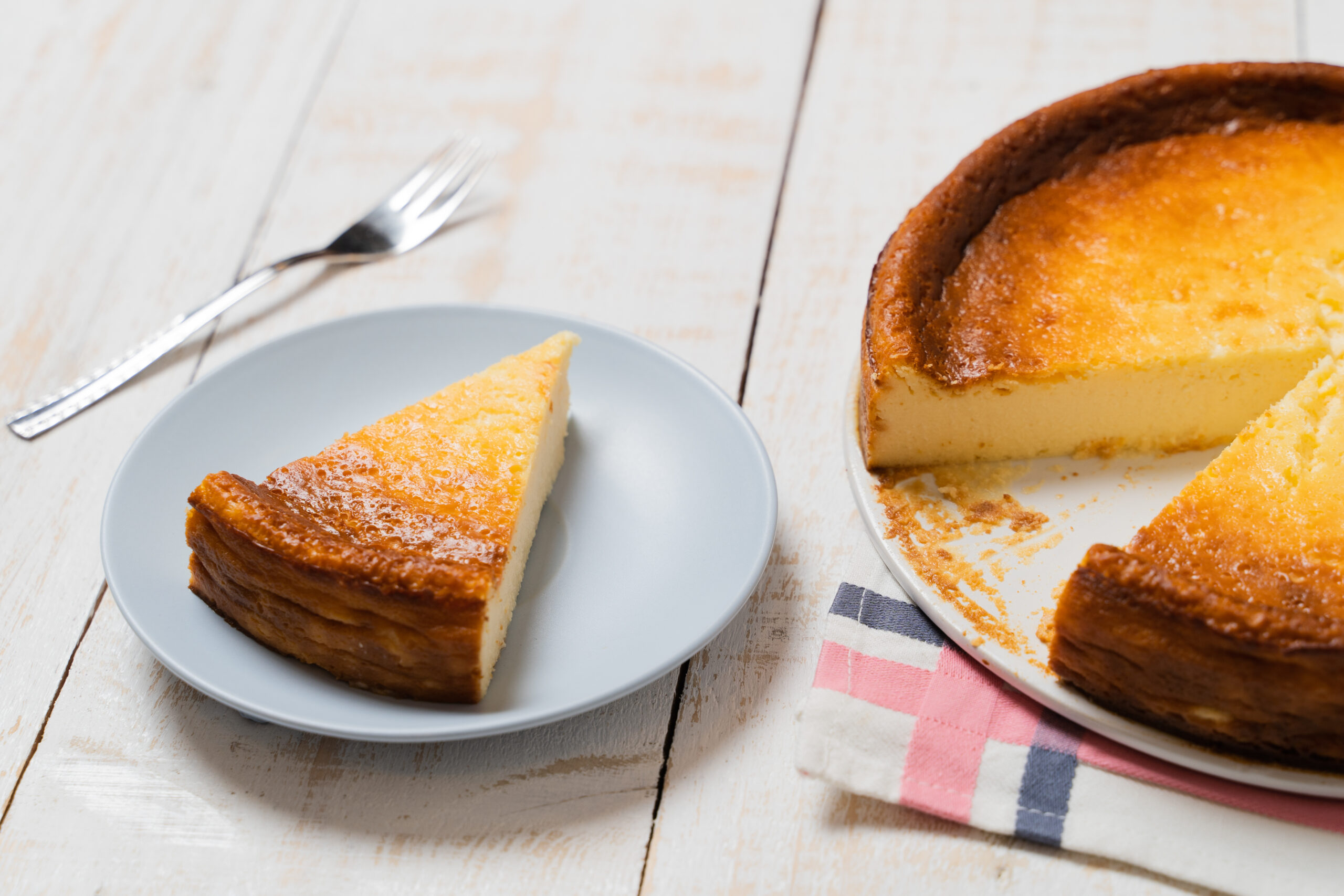 Fırında Çatlamayan San Sebastian Cheesecake Tarifi